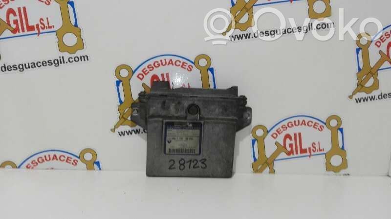 Renault Clio III Variklio valdymo blokas 