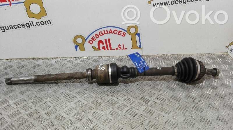 Eje de transmisión delantero   8945