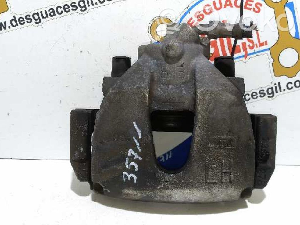 Caliper de freno delantero   35711