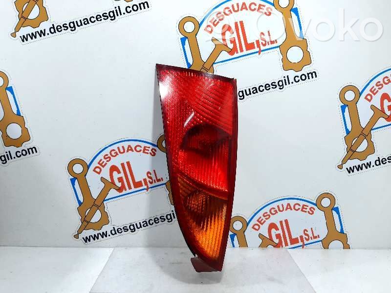 Rear/tail lights   94834