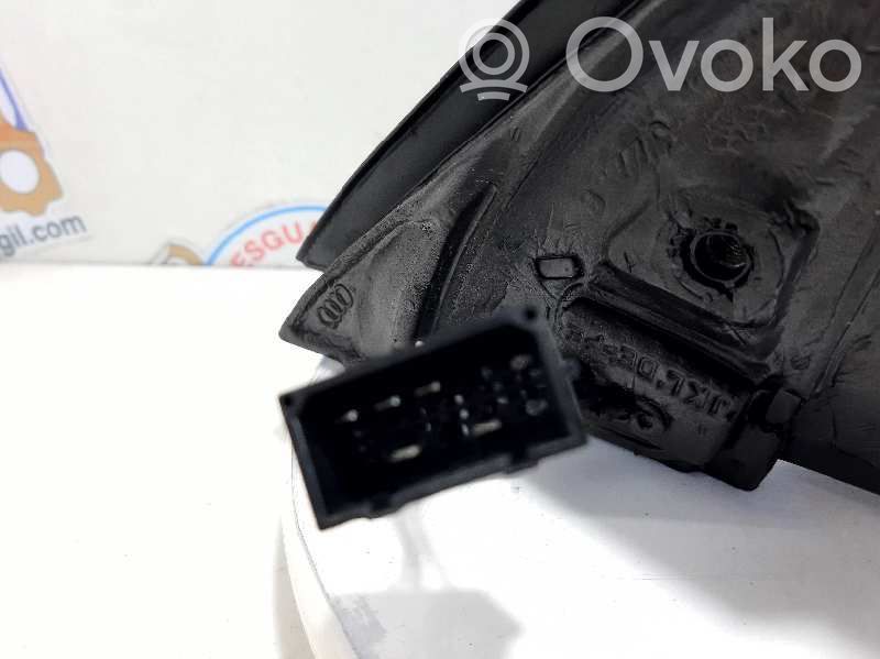 Audi A6 S6 C5 4B Elektryczne lusterko boczne drzwi przednich 