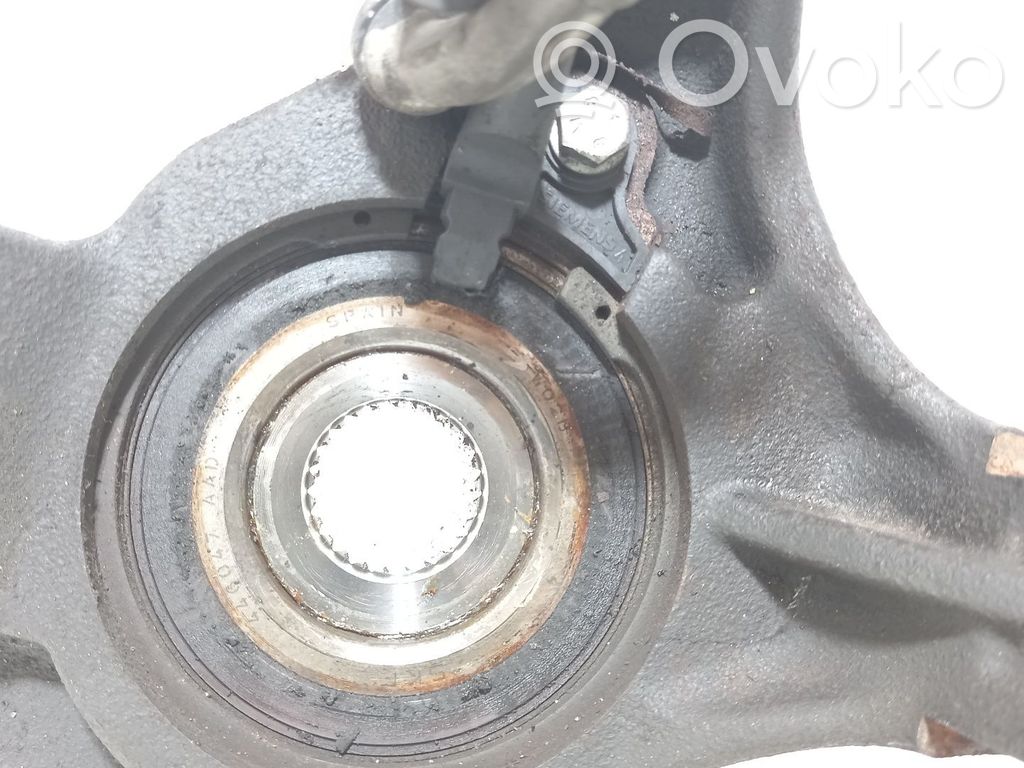 Peugeot 307 Zwrotnica koła przedniego 