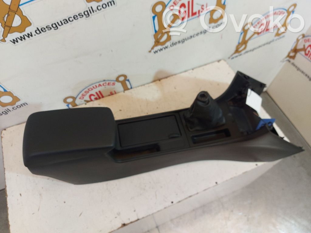 Armrest   127521