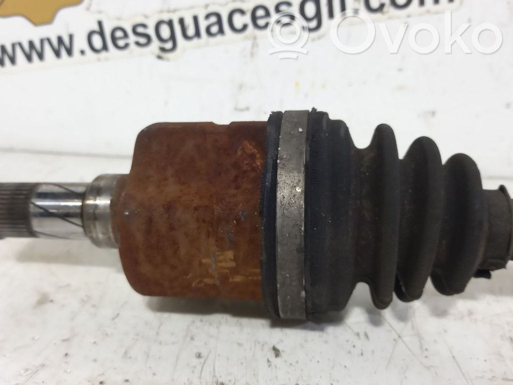 Etuvetoakseli   132751