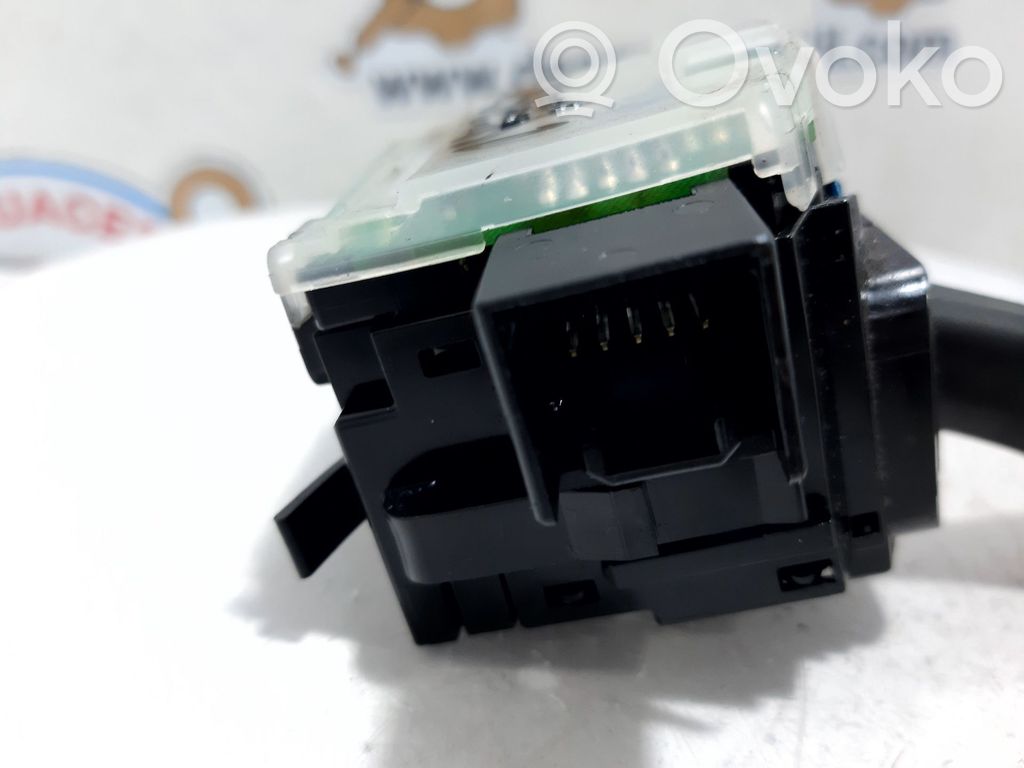 Mitsubishi Colt Light switch 
