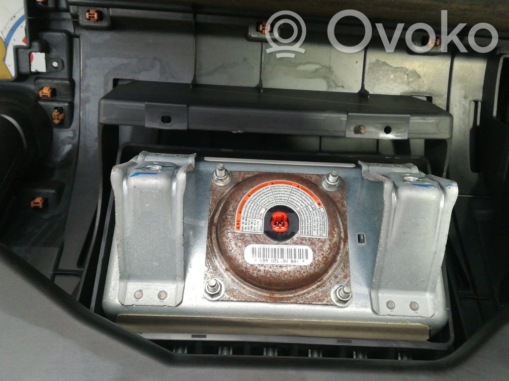 Opel Agila B Панель 