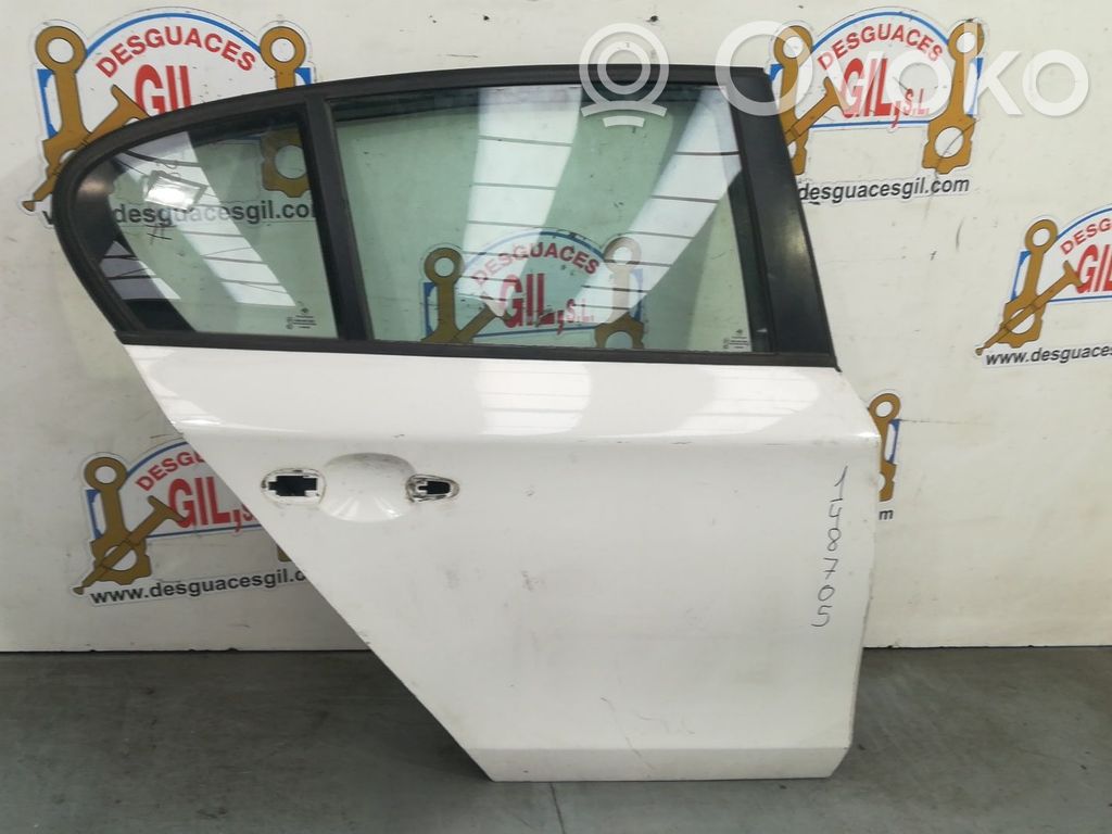 Rear door   148705