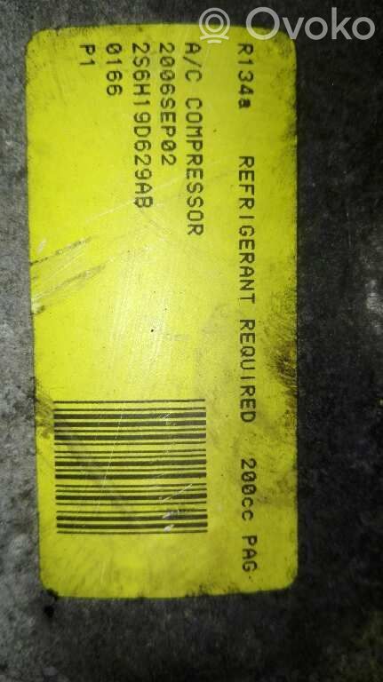 Ford Fiesta Ilmastointilaitteen kompressorin pumppu (A/C) 