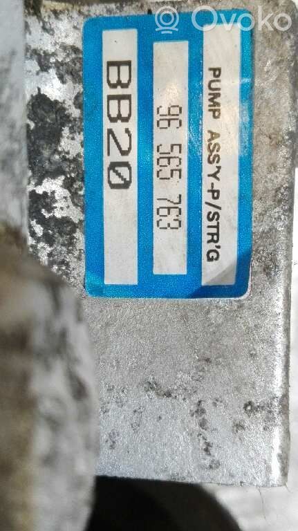 Ohjaustehostimen pumppu   96565763,9025