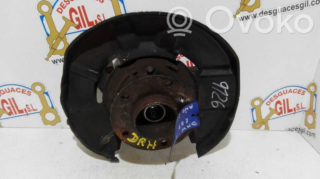 BMW 1 E81 E87 Rear wheel hub spindle/knuckle 