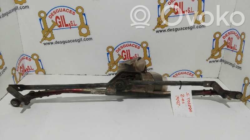 Front wiper linkage and motor   12115