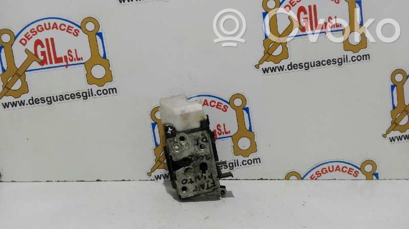 Fiat Punto (188) Front door lock 