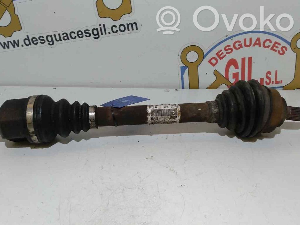 Eje de transmisión delantero   17600