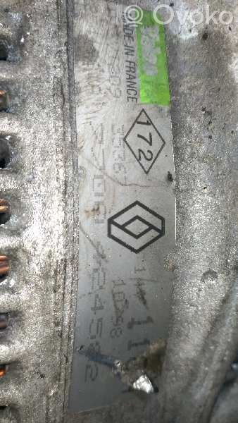 Generatorius   7700424582,23622
