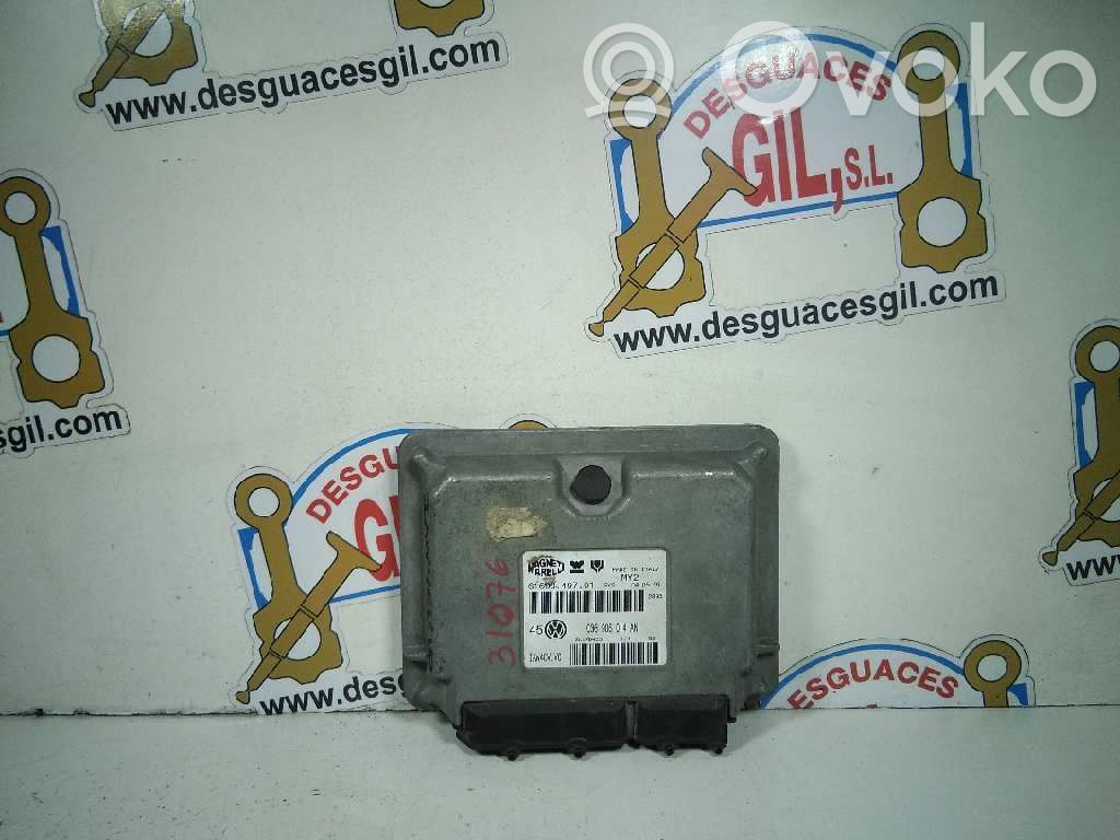 Volkswagen Golf IV Sterownik / Moduł ECU 