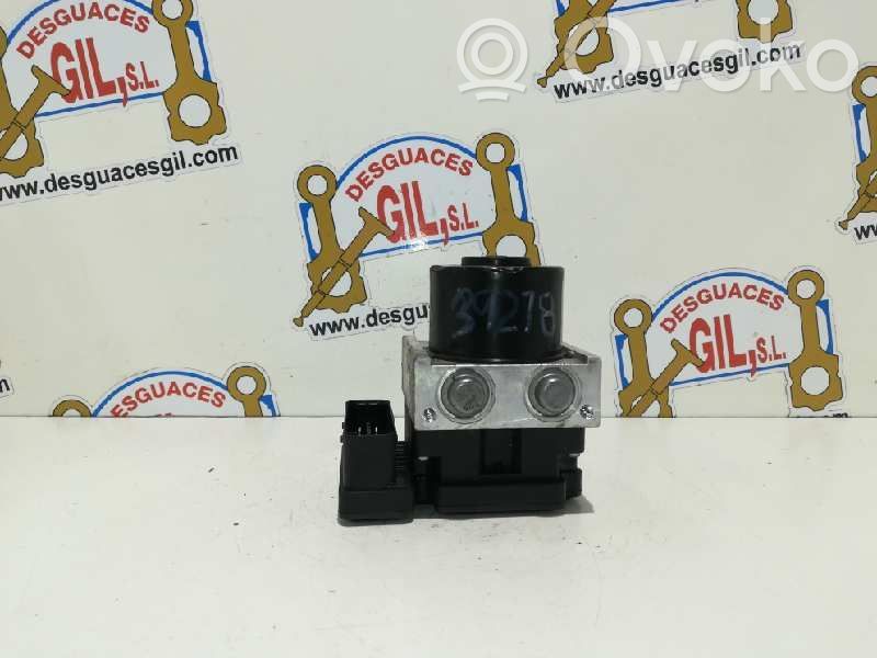 Bomba de ABS   6S432M110AA,39218