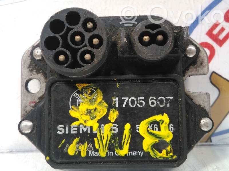 Sonstige Steuergeräte / Module   1705607,47235