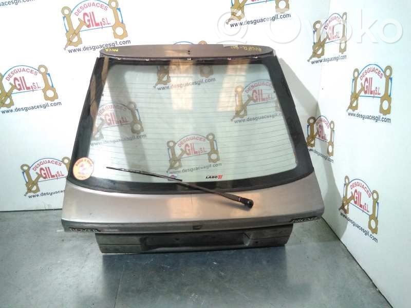 Rover 214 - 216 - 220 Tylna klapa bagażnika 