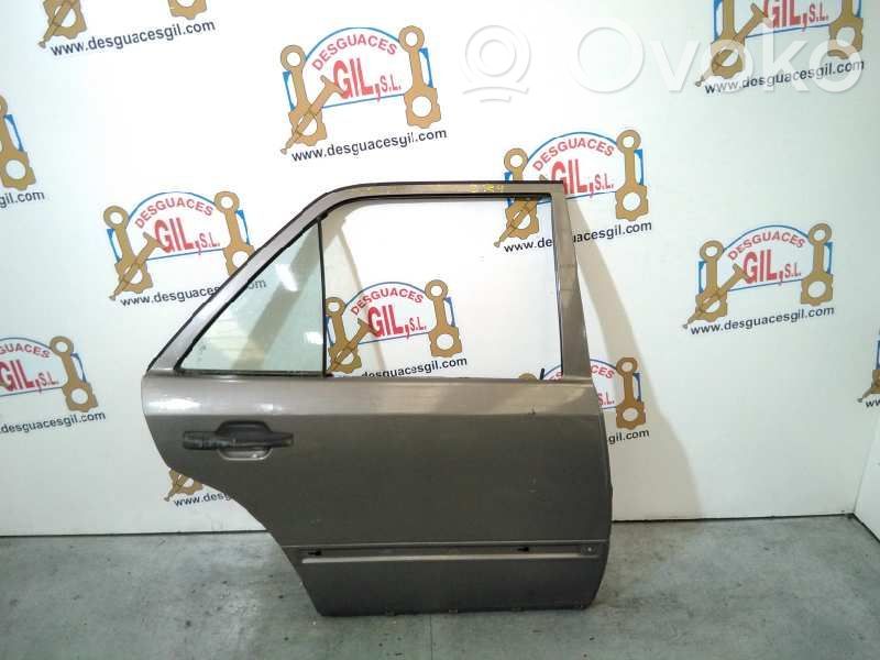 Puerta trasera   52058