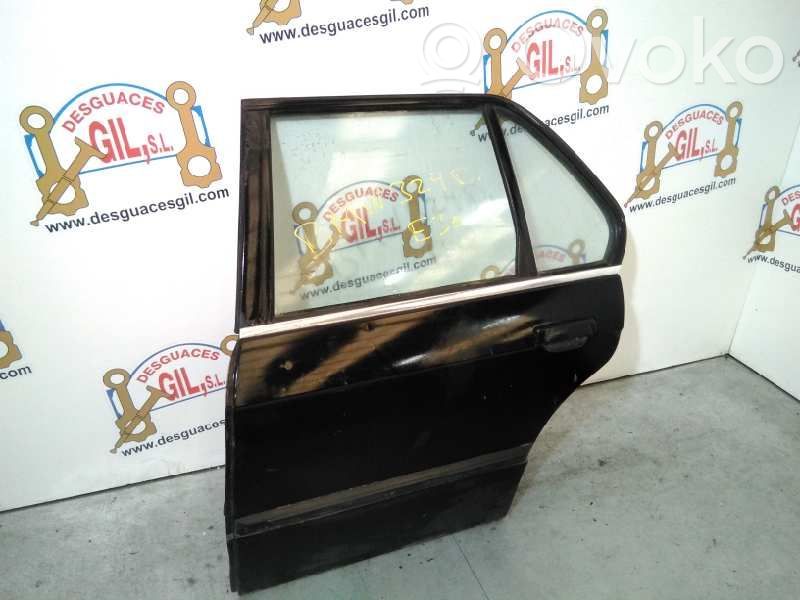 Rear door   52405