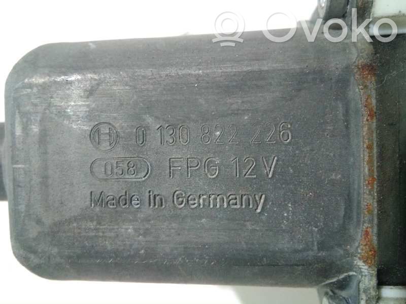 BMW 3 E90 E91 Elektryczny podnośnik szyby drzwi przednich 