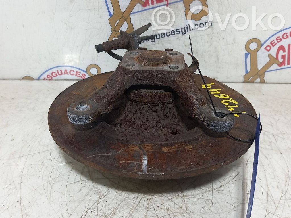 Renault 21 Piasta koła przedniego 