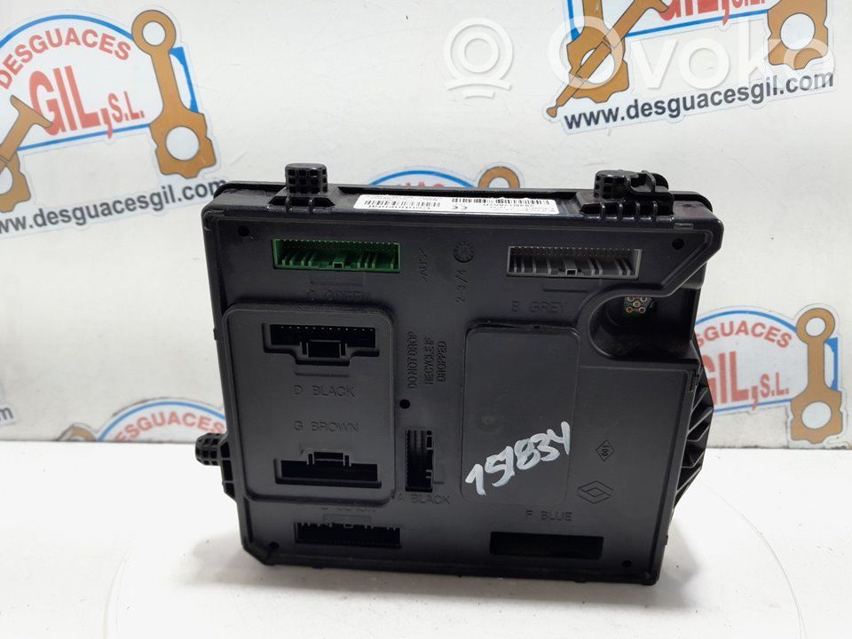 Renault Megane III Fuse module 