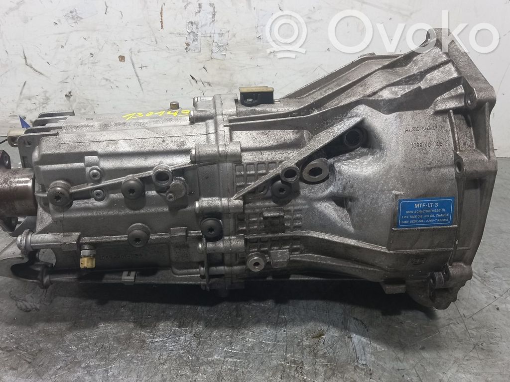 Manual 5 speed gearbox   1069301097A,130143