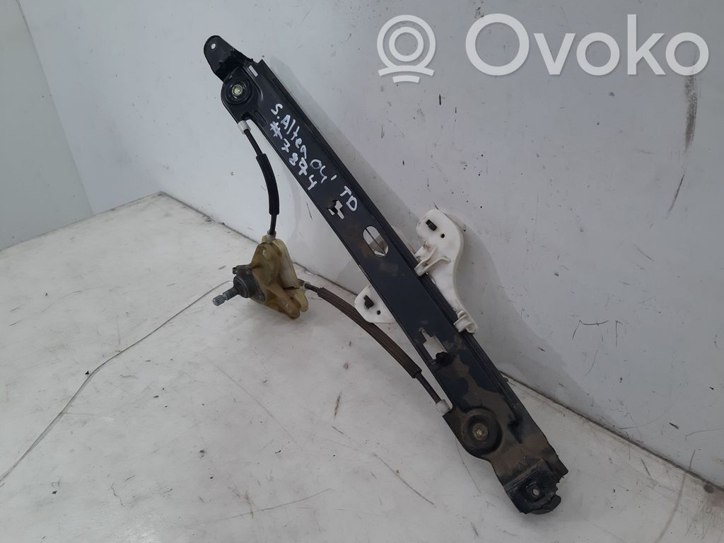 Regulador manual de la ventanilla trasera   5P0839462,177267