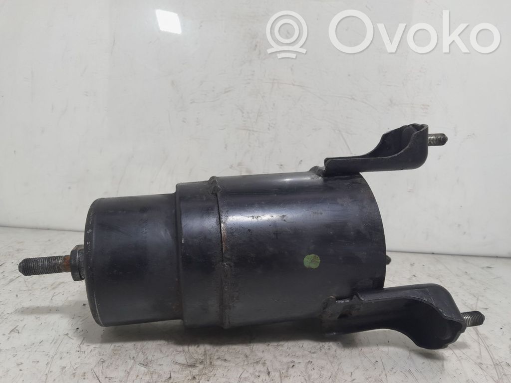 Engine mount bracket   171129