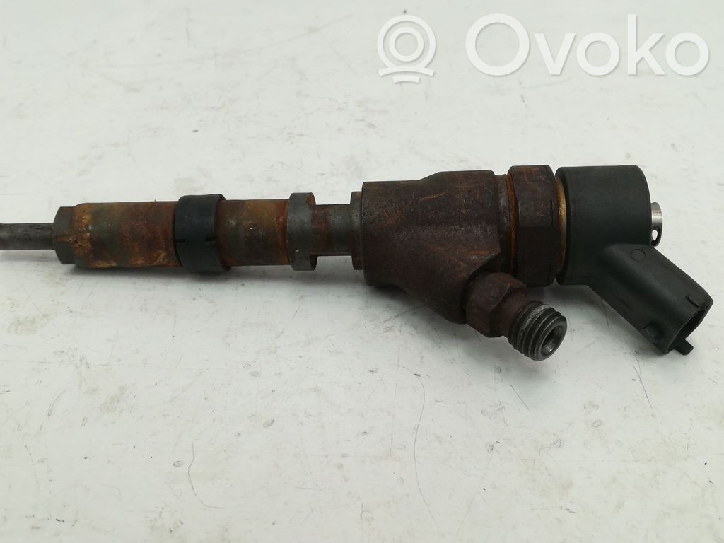 Inyector de combustible   0445110076,188609
