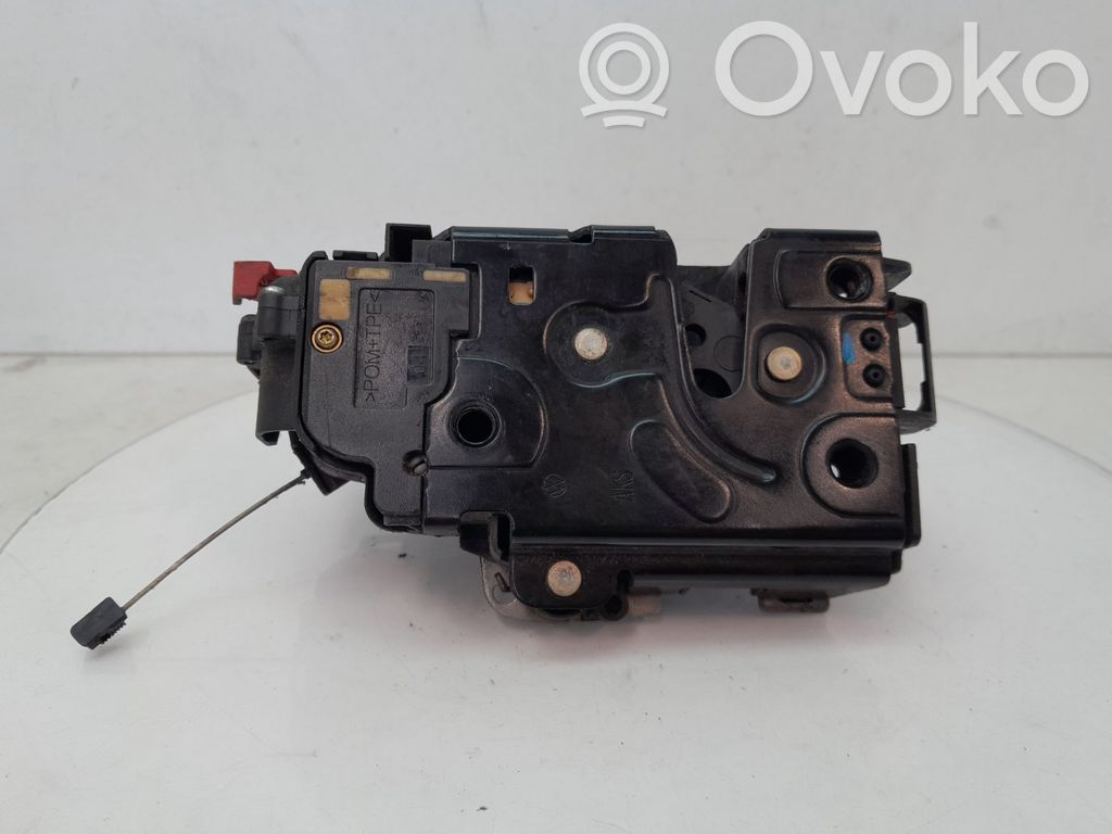Volkswagen Golf V Încuietoare ușă față 