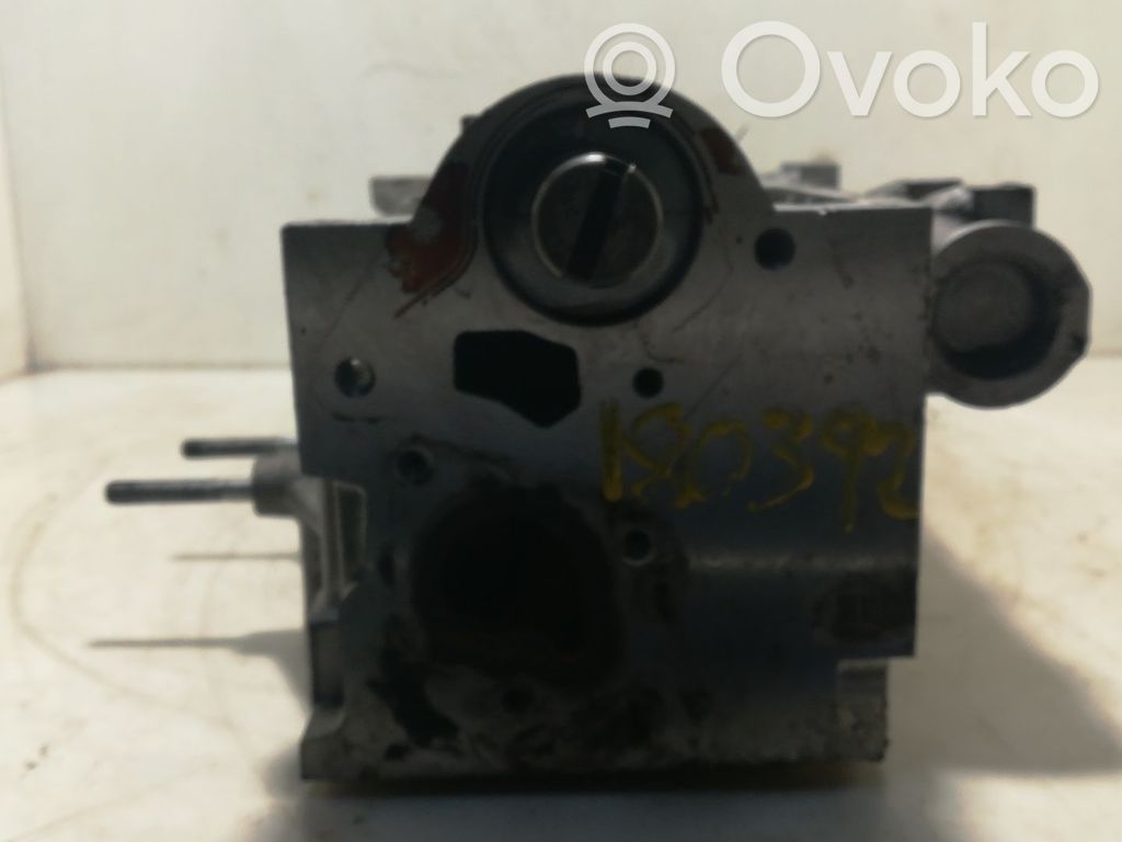 Renault Clio II Engine head 