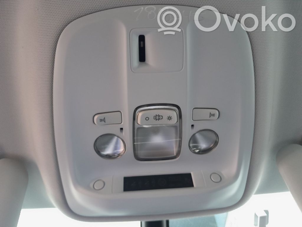Peugeot 308 Luz del asiento delantero 