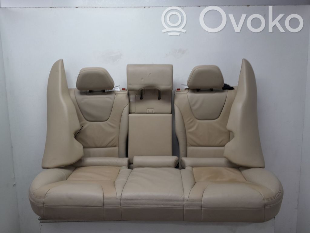 Seat set   198681