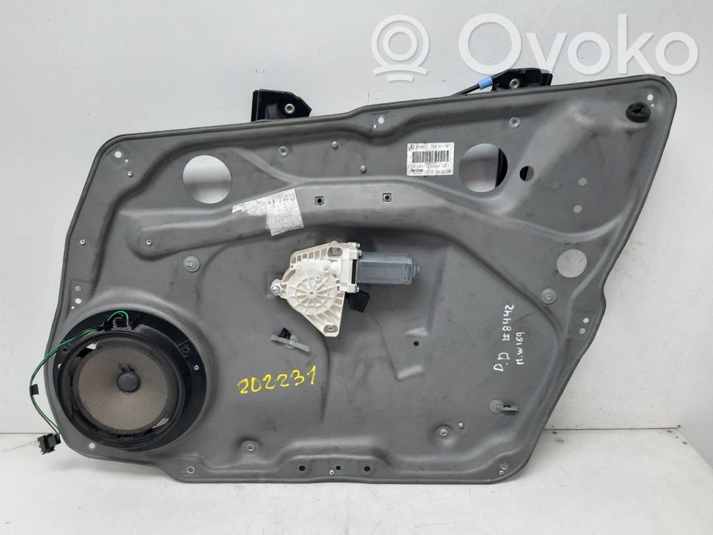 Mercedes-Benz A W169 Front door window regulator with motor 