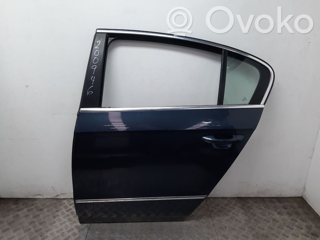Volkswagen PASSAT B6 Задняя дверь 
