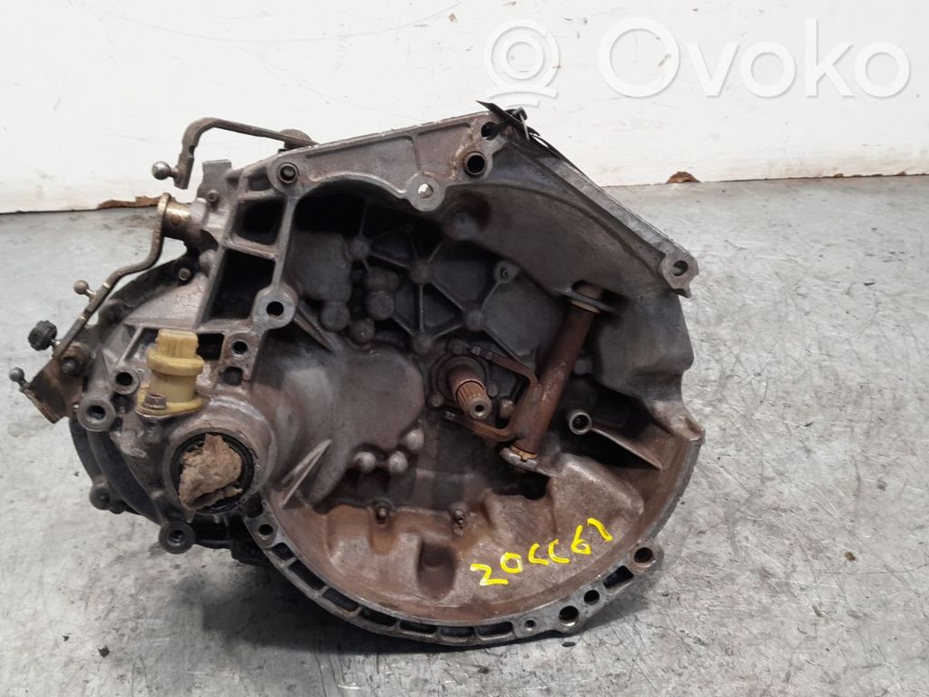 Peugeot 106 Boîte de vitesses manuelle à 5 vitesses
