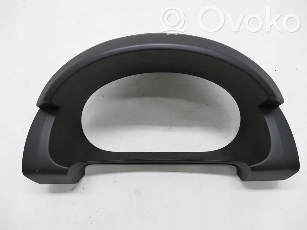 Mazda 5 Moldura del panel 