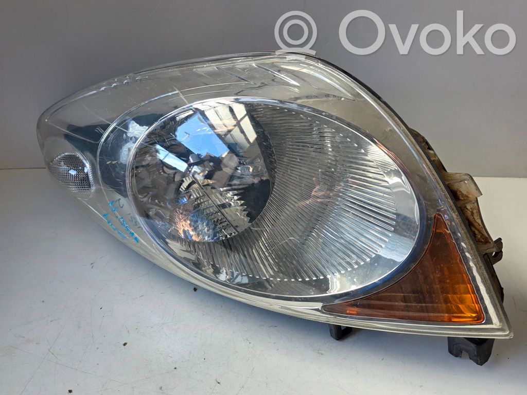 Nissan Note (E11) Phare frontale 