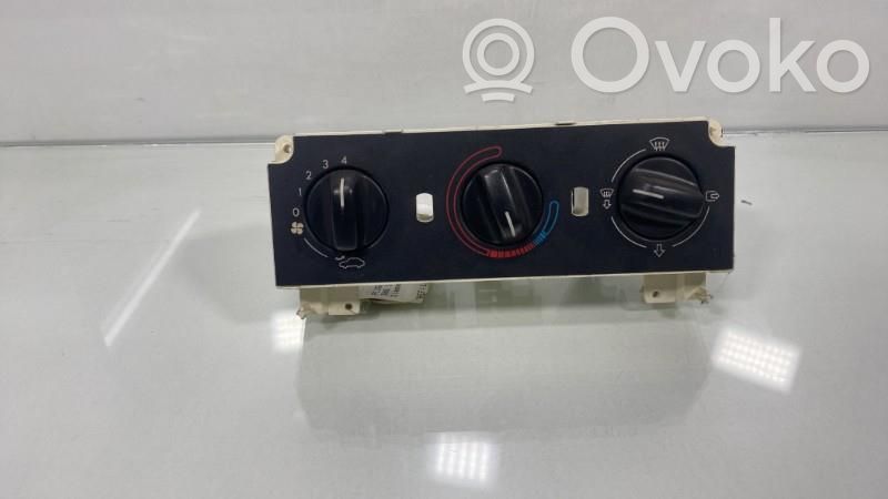 Peugeot 306 Climate control unit 