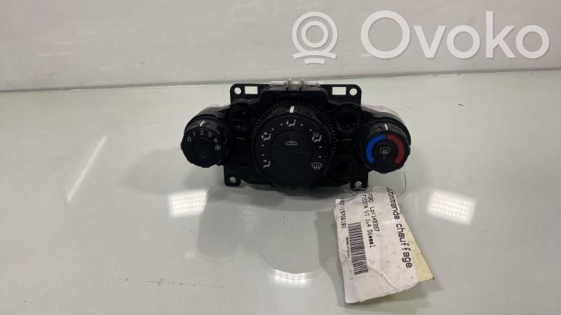 Ford Fiesta Climate control unit 