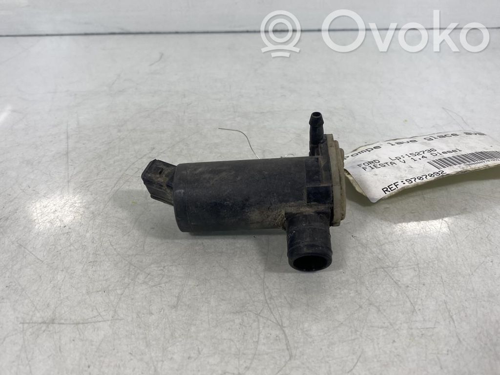 Ford Fiesta Windscreen/windshield washer pump 