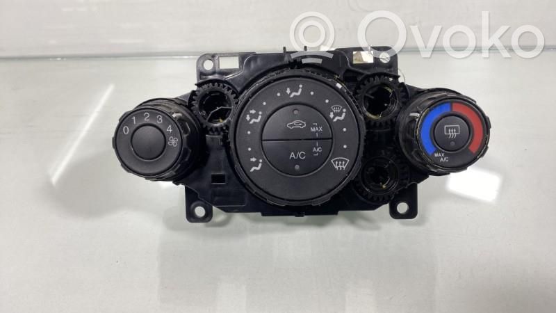 Ford Fiesta Climate control unit 