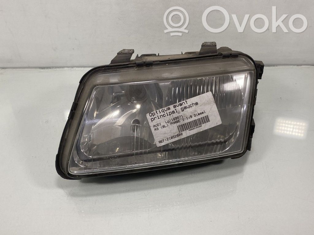 Audi A3 S3 8L Lampa przednia 