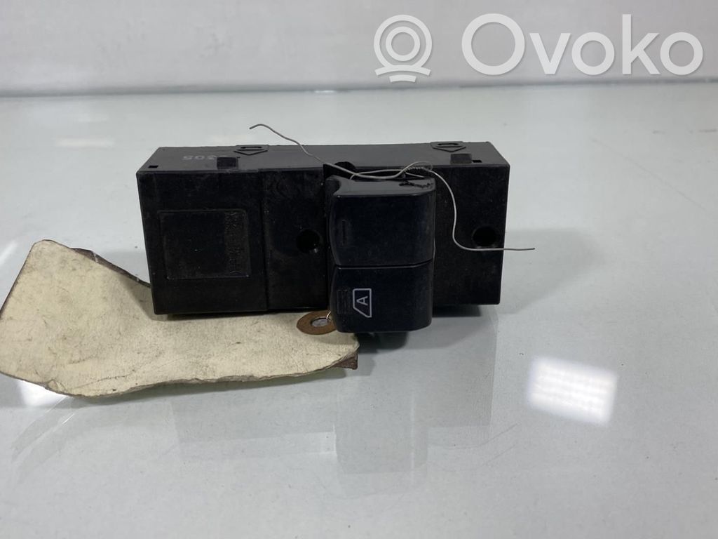 Nissan Micra Electric window control switch 