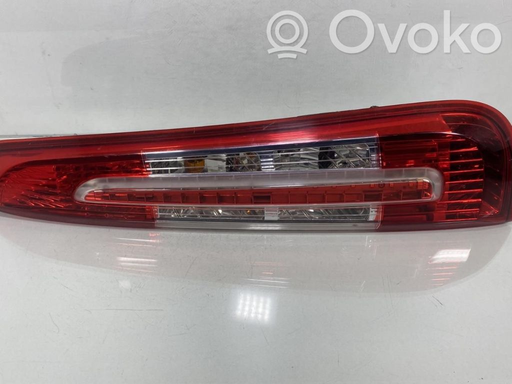 Ford C-MAX I Takavalot 