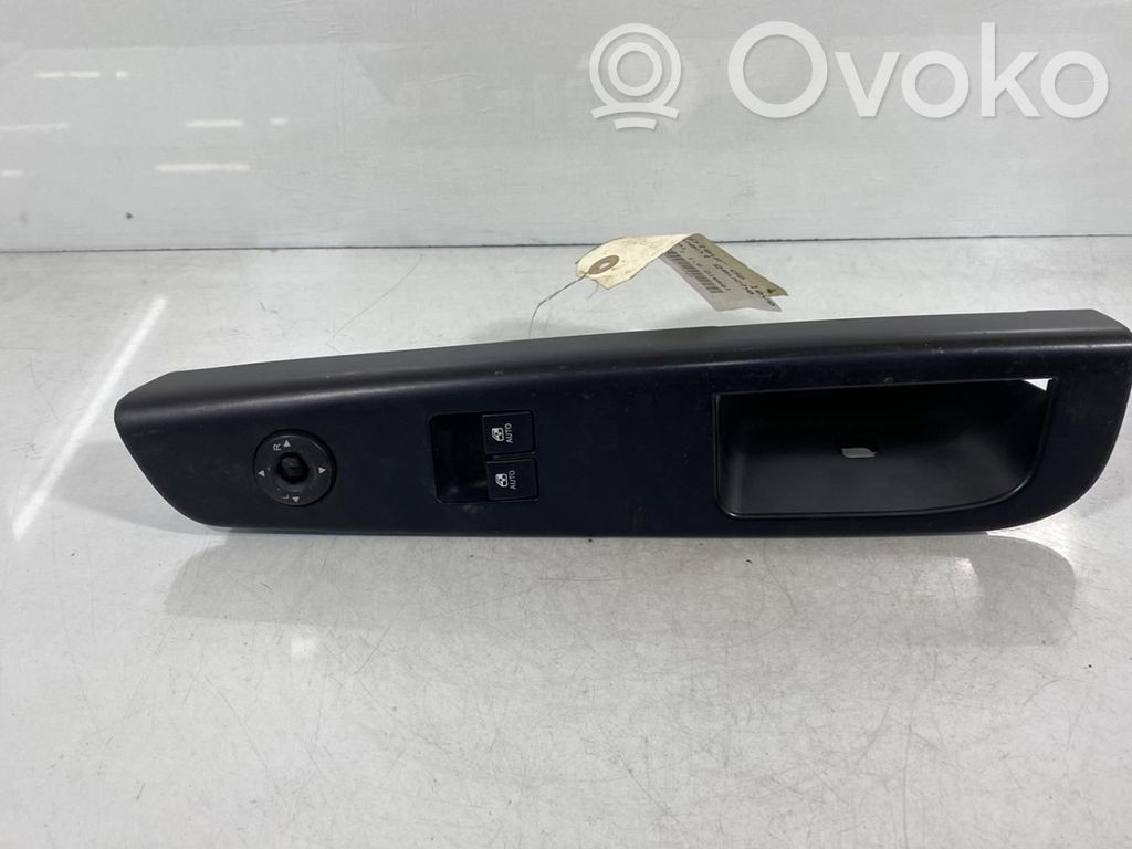 KIA Ceed Electric window control switch 