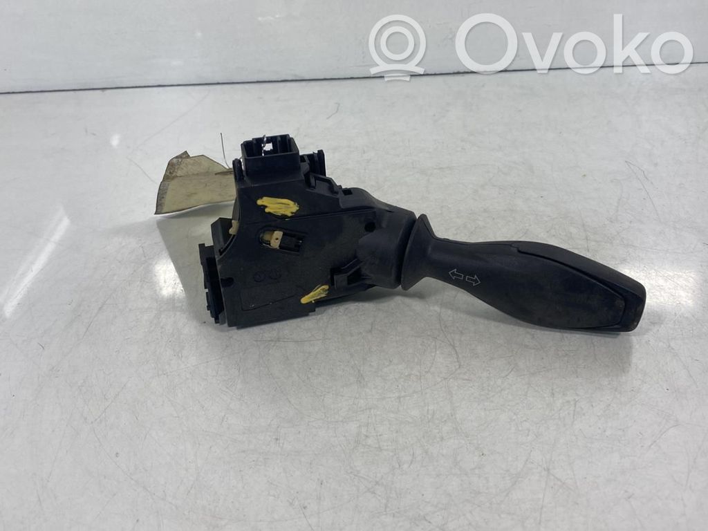 Ford Fiesta Palanca de intermitentes 