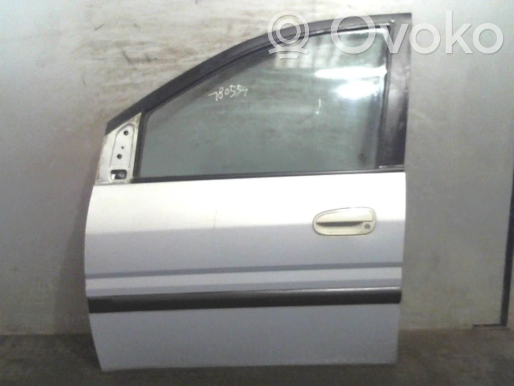 Hyundai Matrix Puerta delantera 